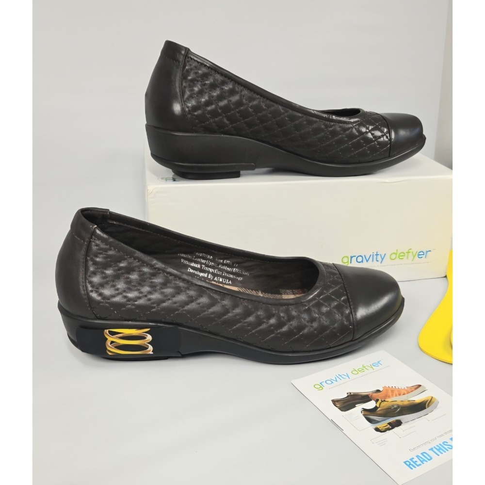 Gravity Defyer Loafers Shoes Womens Size 11 Brown Leather Orthotic Pain Relief